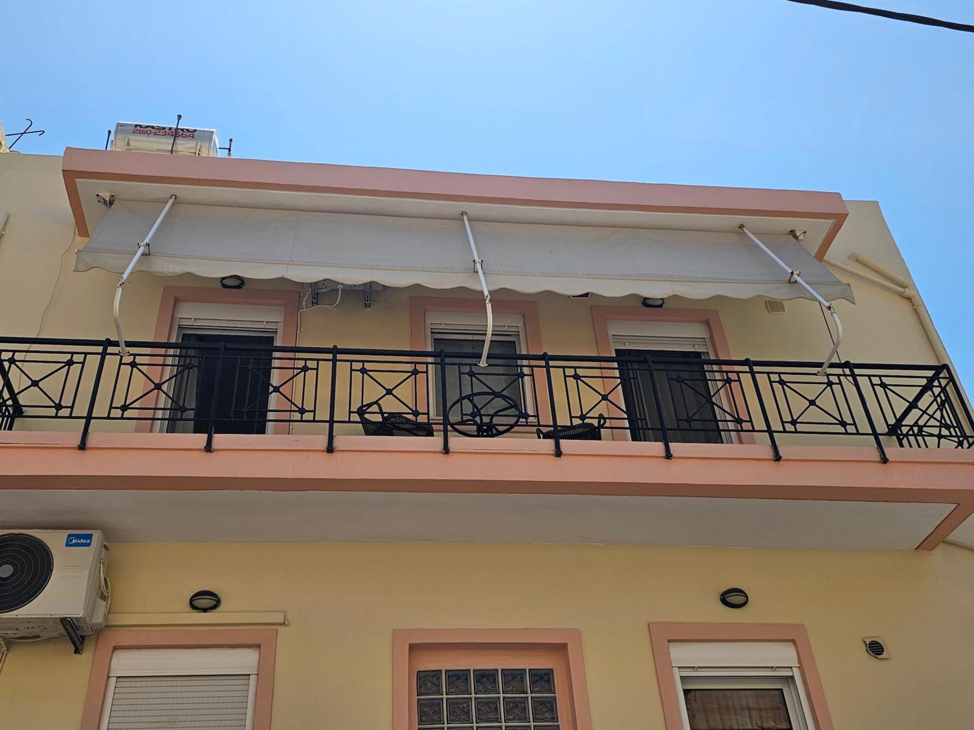 Eirini'S Apt Heraklion Exterior foto